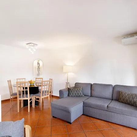 Ema Clube Em بيت للعطل البوفيرا