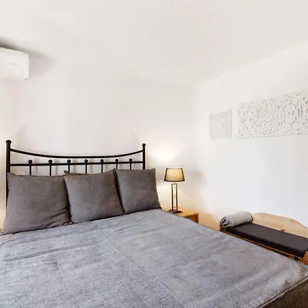 Dom wakacyjny Ema Clube Em *