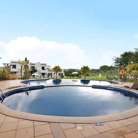 Ema Clube Em Prázdninový dům Albufeira