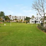 度假居 Ema Clube Em *